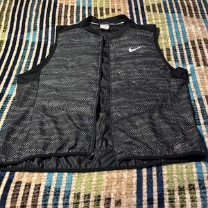 Nike Black and Gray Men's Vest
